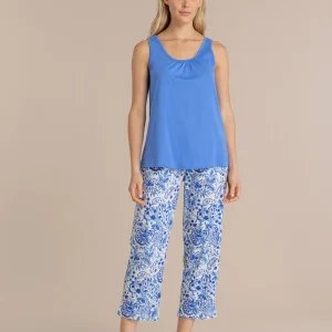 Rif.9212 Pigiama donna in cotone con top spalla larga e pantalone pescatore 3/4 articolo acquerello calibrato