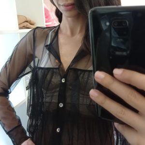 Camicia trasparente con galette