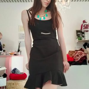 Abito cerimonia tubino nero rifinito cipria