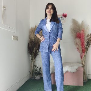 Giacca  donna elegante in pizzo color pervinca