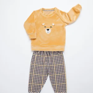 Rif.817 Pigiama neonato/a in morbida ciniglia