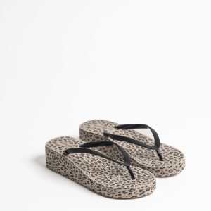 Rif.3047 Felina – Infradito con Zeppa Animalier e Fascetta Nera